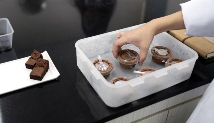 Asia chocolate, cocoa post,