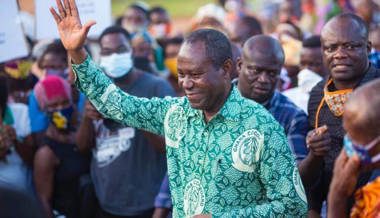 Cocoa loan, Joseph Boahen Aidoo, cocobod, cocoa post, Ghana Cocoa Awards, Alhassane Ouattara