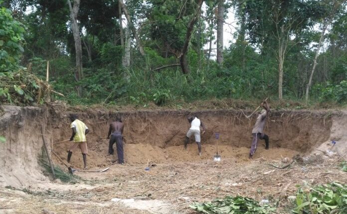 Cocoa farms, sand winning, cocoa sustainability,