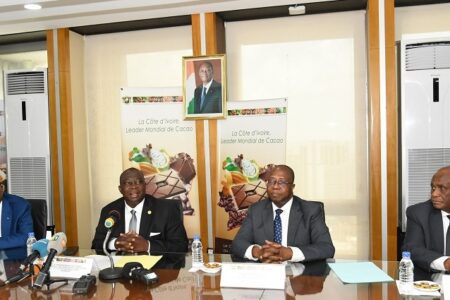 Ivory Coast Maintains Cocoa Producer Price At 825 FCFA Per Kilogram