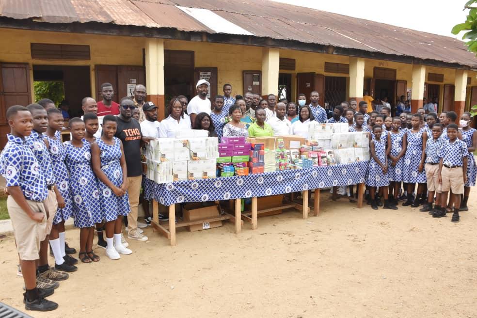 WCF cocoa, Cocoa Day donations, Educational materials, School, Suhum District, Eastern Region, Dr Betty Annan, Fiifi Boafo, Cocobod, Ghana Cocoa Board,