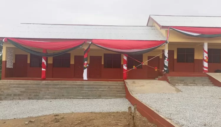 ICI, International Cocoa Initiative, School Building, Akweteykrom, Basic School, Assin South District, Ghana, Cocoa,